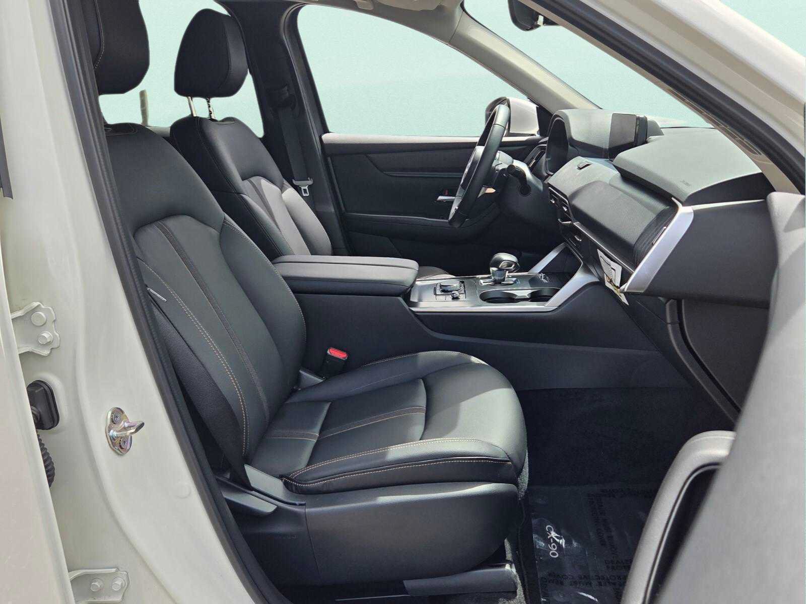 Certified 2026 MAZDA CX-90 3.3 Turbo w/ Select Package AWD/4WD image 14