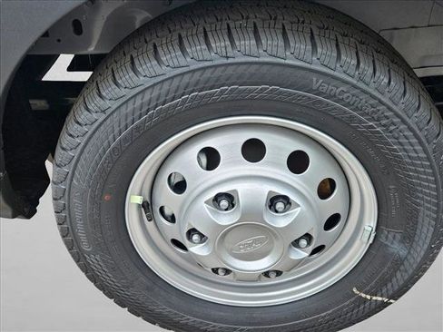 New 2025 Ford Transit 250 image 8