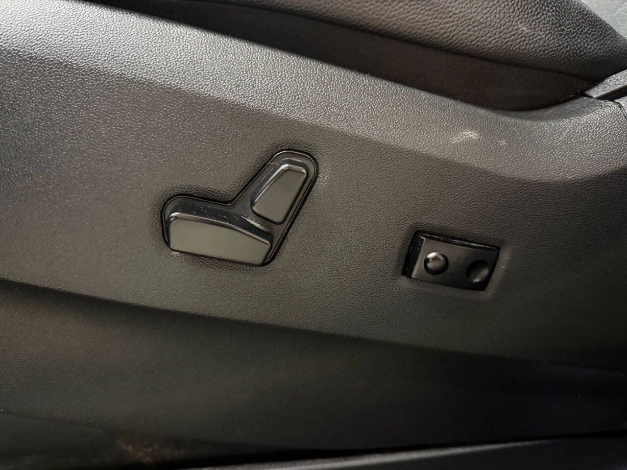Used 2019 Dodge Grand Caravan GT FWD image 29