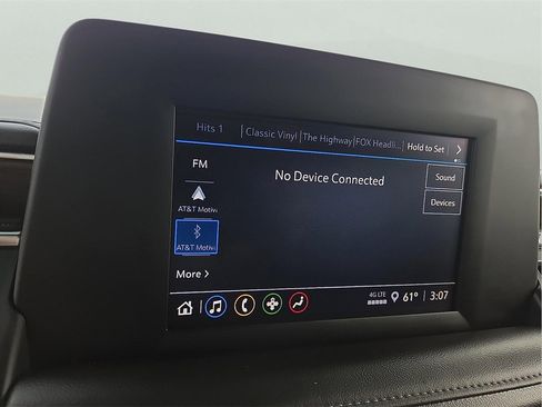 Used 2023 Chevrolet Suburban LS image 12