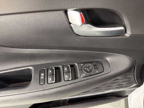 Used 2020 Hyundai Santa Fe SEL w/ Convenience Package image 20