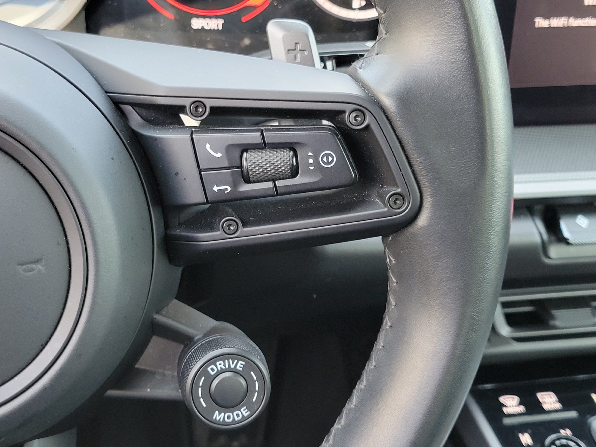 Certified 2022 Porsche 911 Carrera RWD image 14