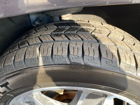 Used 2017 GMC Acadia Denali w/ Technology Package image 53