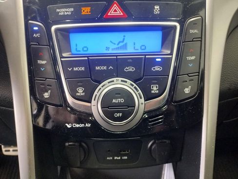 Used 2014 Hyundai Elantra GT w/ Option Group 03 FWD image 30