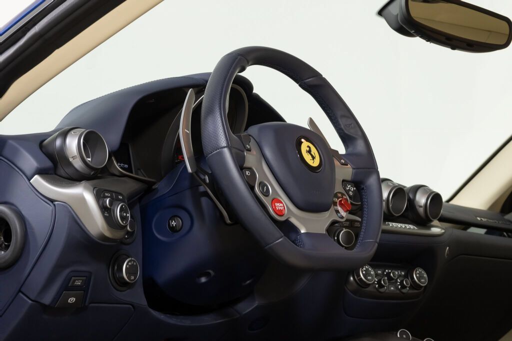 Used 2017 Ferrari F12 Berlinetta RWD image 29