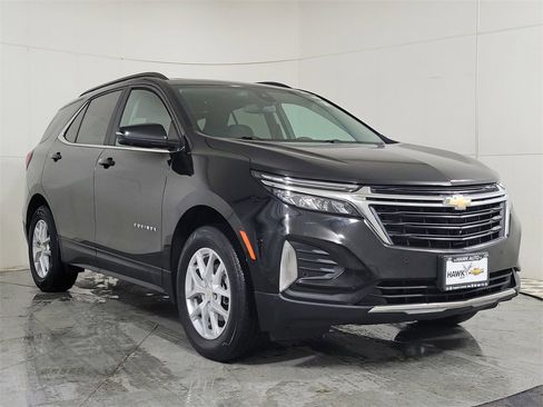 Used 2023 Chevrolet Equinox LT image 12
