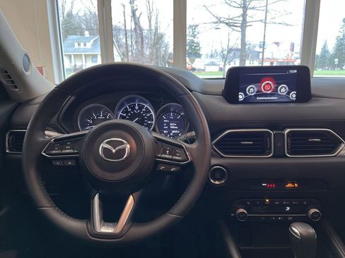 Used 2020 MAZDA CX-5 Touring image 17