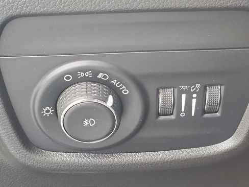 Certified 2023 Jeep Grand Cherokee Summit w/ Adv Protech Group IV image 27