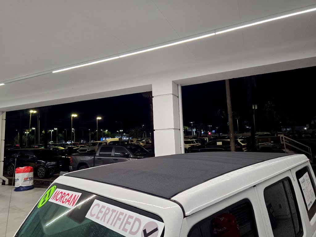 Used 2021 Jeep Wrangler Unlimited Sahara AWD/4WD image 12