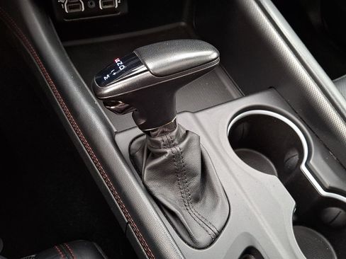 Used 2024 Dodge Durango GT AWD/4WD image 16