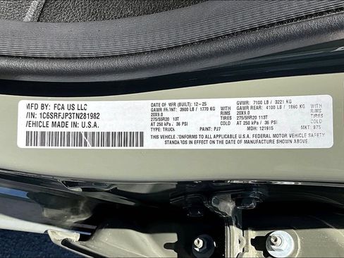 Used 2026 RAM 1500 Laramie AWD/4WD image 17