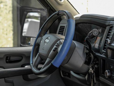 Used 2021 Nissan NV 1500 SV RWD image 19