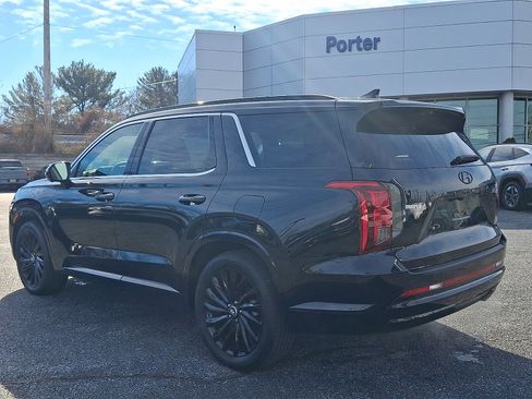 Used 2024 Hyundai Palisade Calligraphy image 4