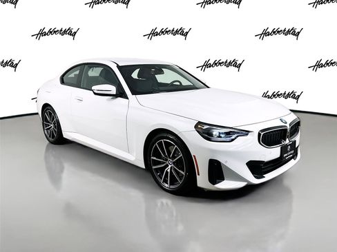 Certified 2024 BMW 230i Coupe w/ Convenience Package image 3