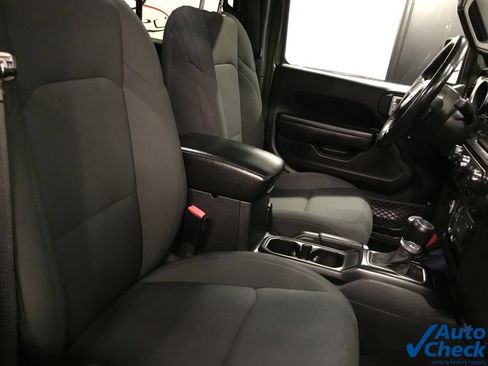 Used 2021 Jeep Wrangler Unlimited Sport AWD/4WD image 39