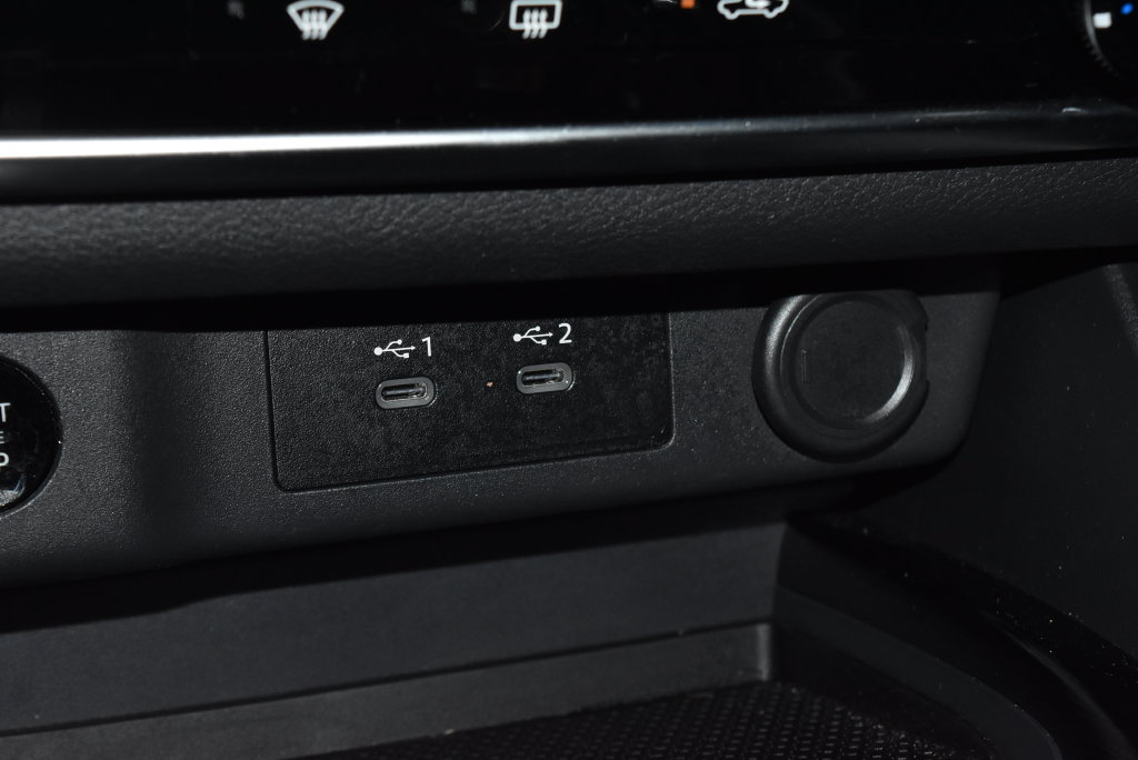 Certified 2026 Nissan Rogue S AWD/4WD image 12