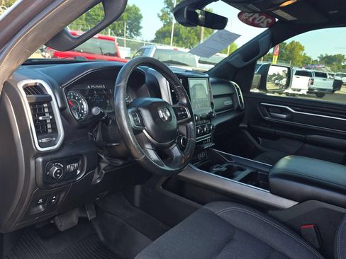 Used 2019 RAM 1500 Big Horn AWD/4WD image 13