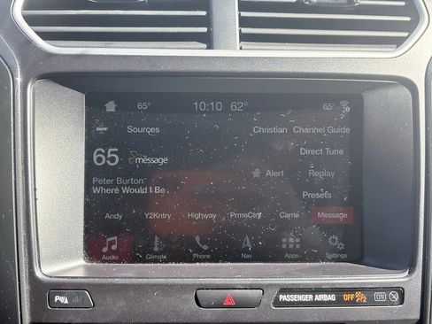 Used 2018 Ford Explorer XLT w/ Equipment Group 202A FWD image 9