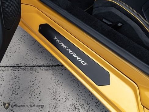 Used 2026 Lamborghini Temerario AWD/4WD image 32