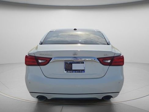 Used 2018 Nissan Maxima 3.5 SL FWD image 5