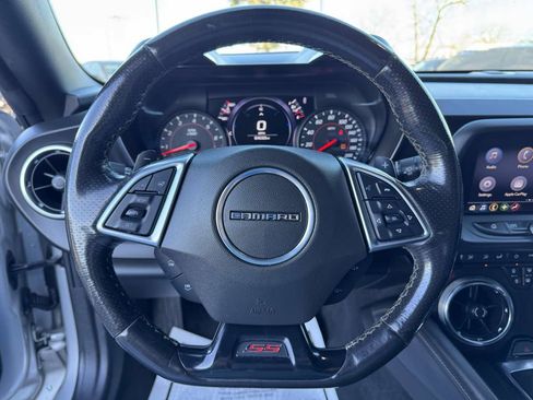 Used 2019 Chevrolet Camaro SS image 20