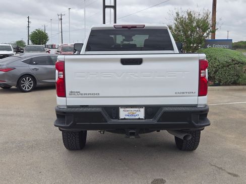 Certified 2025 Chevrolet Silverado 2500 Custom w/ Custom Value Package AWD/4WD image 4