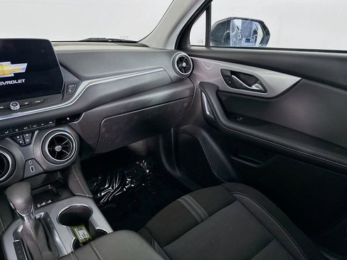 Used 2024 Chevrolet Blazer LT w/ Convenience Package image 30