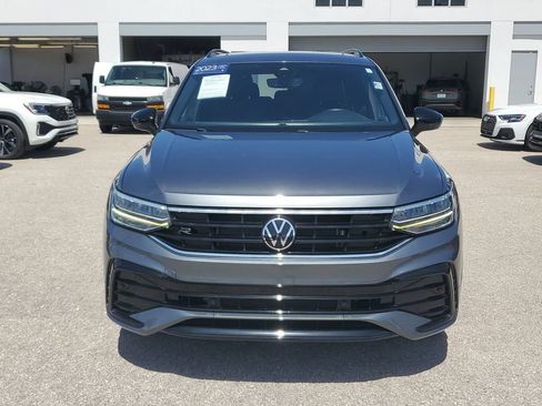 Certified 2023 Volkswagen Tiguan SE R-Line FWD image 10