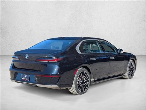 New 2026 BMW i7 xDrive60 w/ Executive Package AWD/4WD image 2