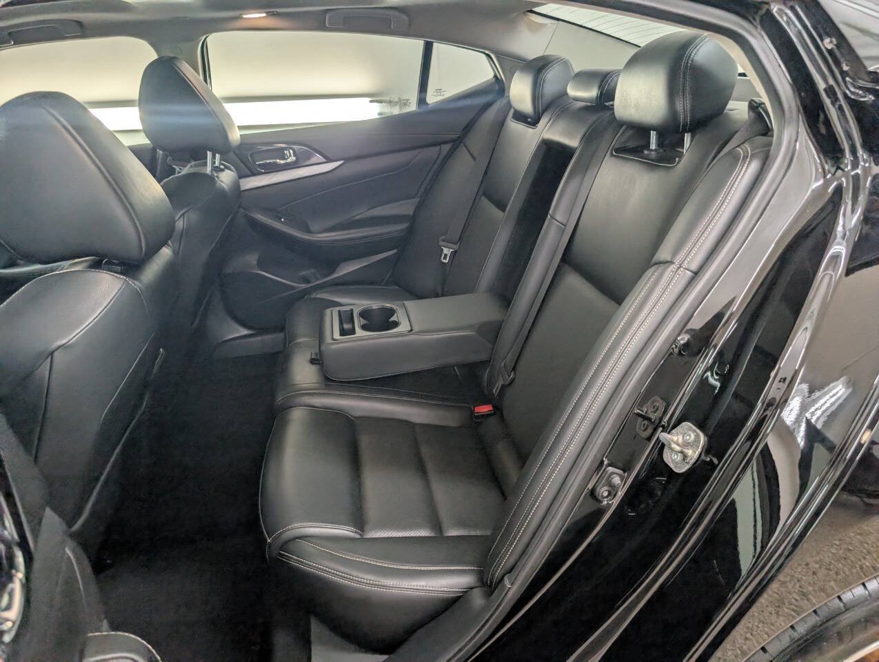 Used 2017 Nissan Maxima 3.5 SL FWD image 15