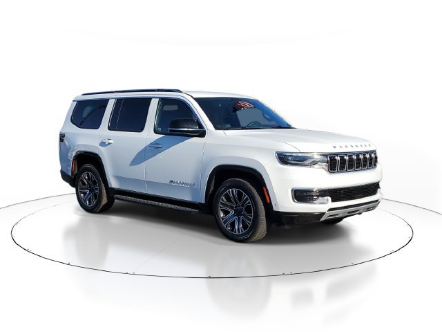 Used 2024 Jeep Wagoneer Series II AWD/4WD image 2
