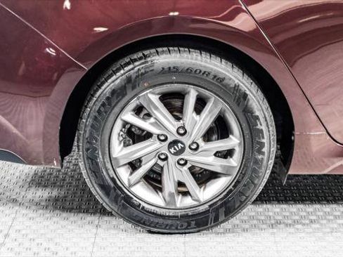 Used 2019 Kia Optima LX image 31