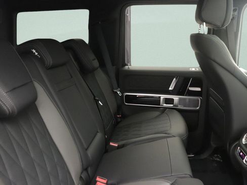 New 2026 Mercedes-Benz G 550 image 8