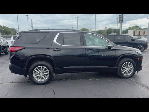 Certified 2023 Chevrolet Traverse LT FWD image 9
