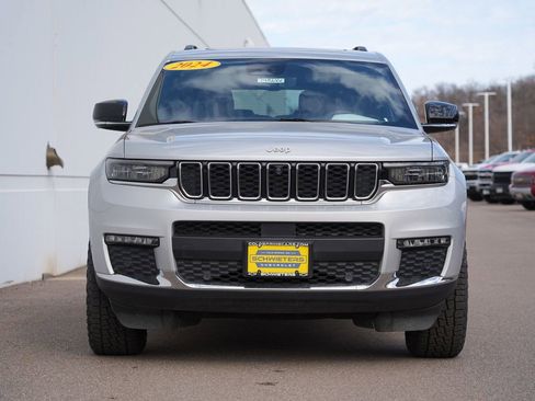 Used 2024 Jeep Grand Cherokee L Limited w/ Luxury Tech Group II image 8