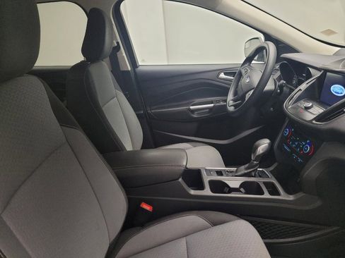 Used 2019 Ford Escape SE image 21
