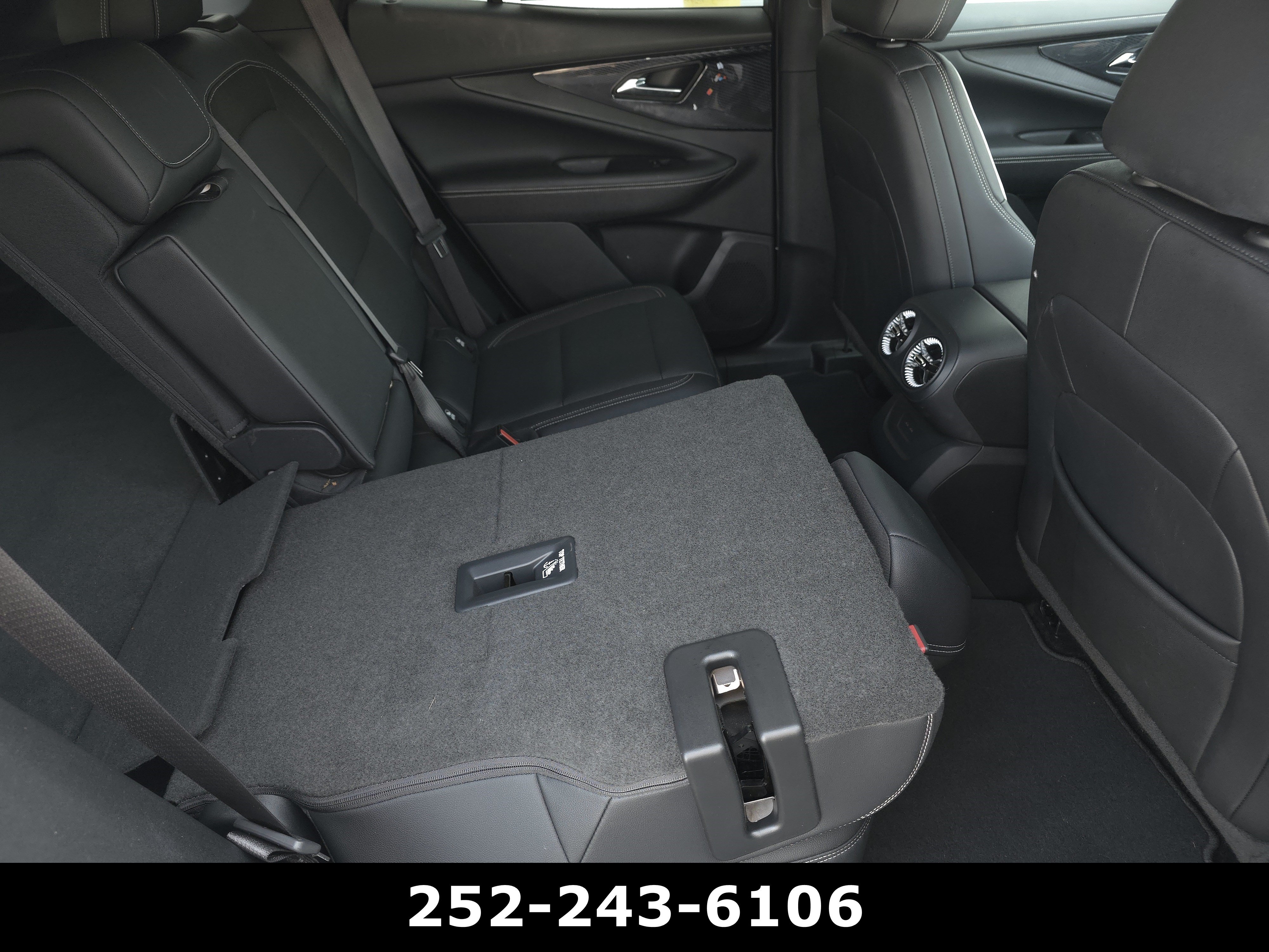 Used 2025 Chevrolet Blazer EV LT AWD/4WD image 37