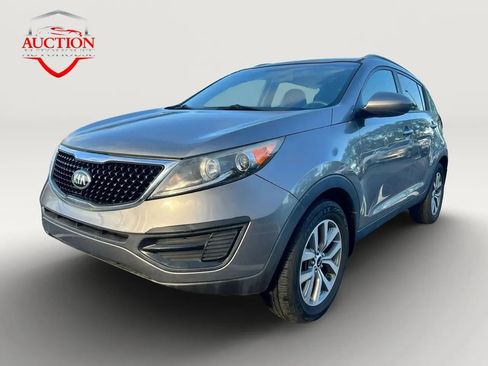 Used 2016 Kia Sportage LX w/ Option Group 017 FWD image 1