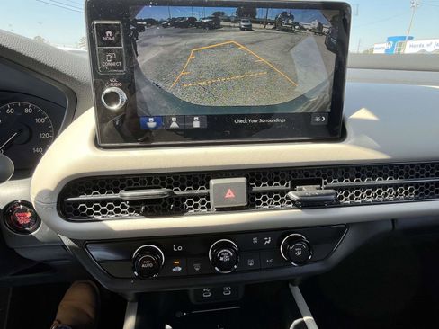 New 2026 Honda HR-V LX image 8