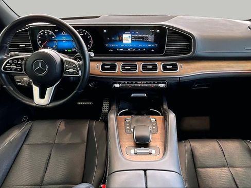 Used 2022 Mercedes-Benz GLS 450 4MATIC image 15