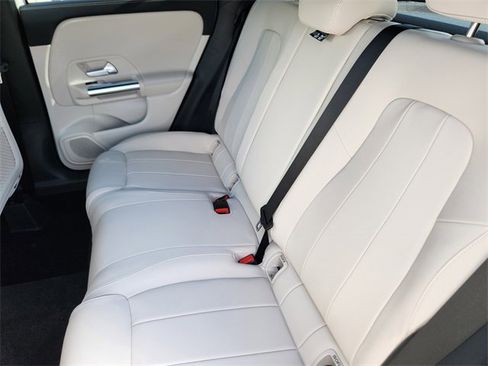 Certified 2026 Mercedes-Benz GLA 250 4MATIC image 12