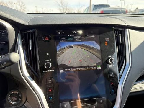 Used 2025 Subaru Outback Onyx Edition image 22