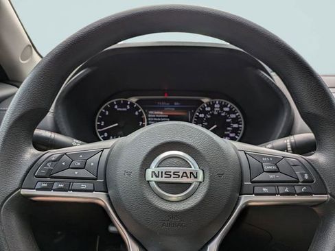 Used 2023 Nissan Sentra SV image 27
