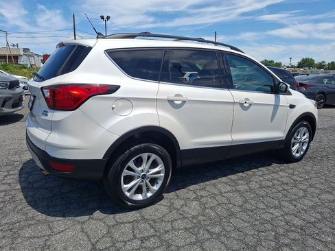 Used 2019 Ford Escape SEL AWD/4WD image 6