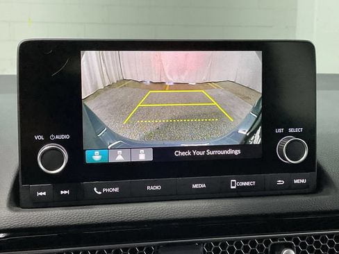 Used 2023 Honda Civic Sport image 16