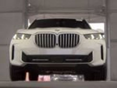 Used 2026 BMW X5 xDrive40i w/ Climate Comfort Package AWD/4WD image 7