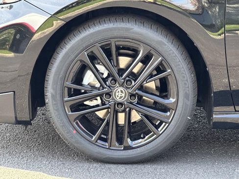 New 2026 Toyota Camry SE FWD image 8