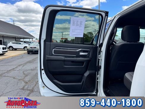 Used 2024 RAM 2500 Big Horn AWD/4WD image 55