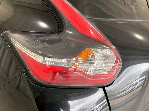 Used 2015 Nissan Juke SL image 13