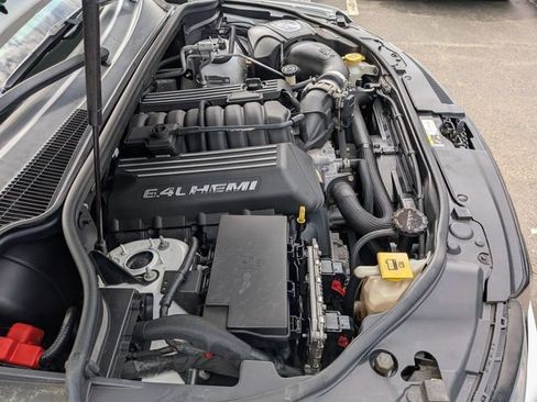 Used 2014 Jeep Grand Cherokee SRT AWD/4WD image 38